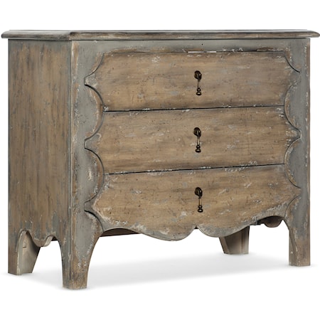 Bachelors Chest